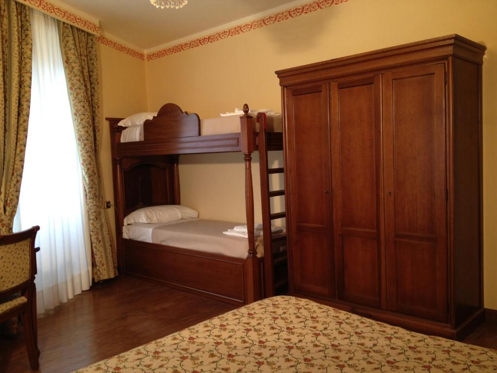 La Dependance Hotel Menaggio Phòng bức ảnh